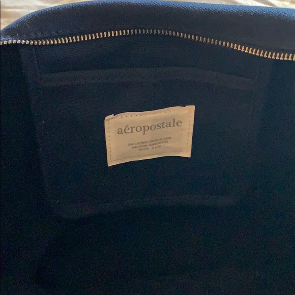 Aeropostale canvas bag with zipper - Picture 3 of 5